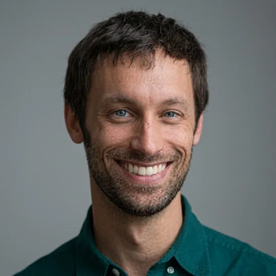 Daniel Golden