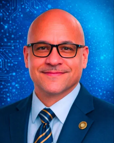 Steven Núñez